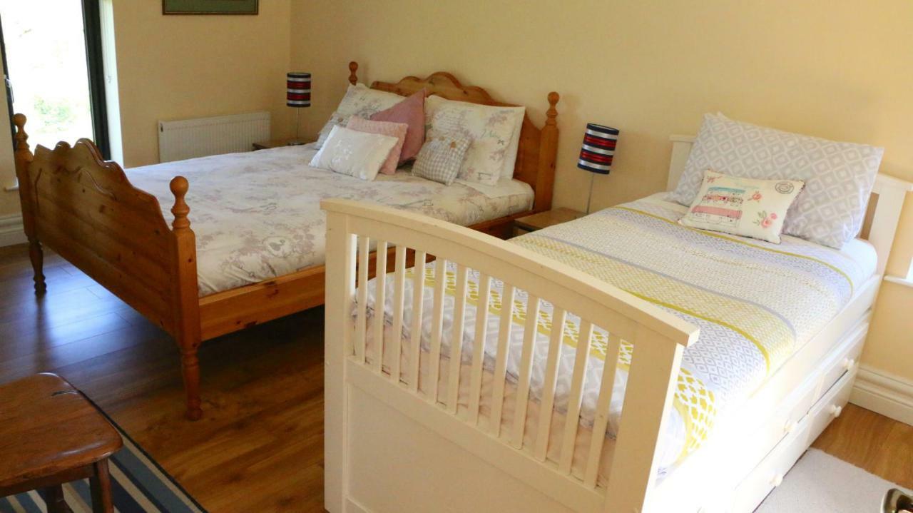 Emy Lakehouse - Near Castle Leslie, Glaslough Monaghan Ngoại thất bức ảnh